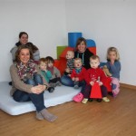 GAL-Ratsfrau Jutta Möllers zu Besuch bei den Berghasen