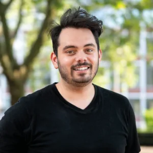 Ali Saker