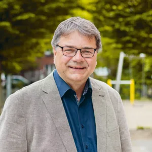 Klaus Rosenau